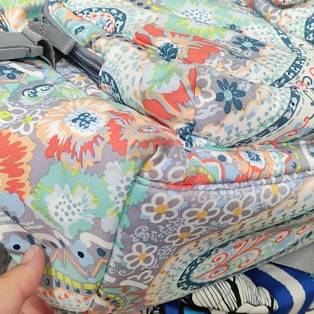 Vera Bradley lightweight quilted